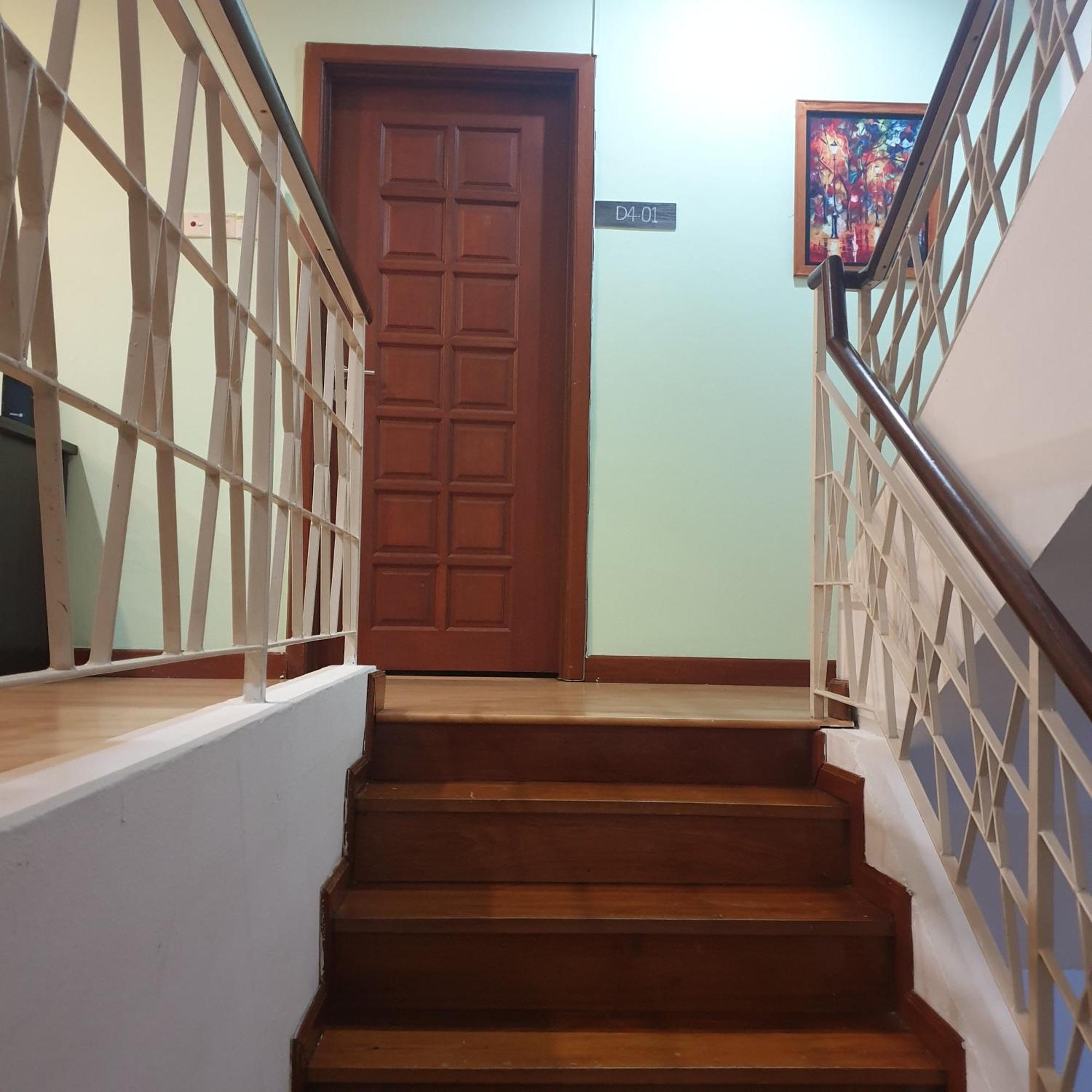 5 Twenty Ampang Hilir Pensión Kuala Lumpur Exterior foto